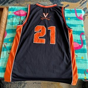 Virginia Cavaliers “UVA” Men’s Basketball Official Jersey 21. ExcellentCondition